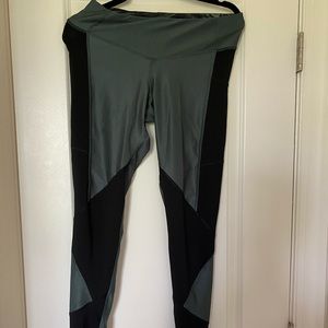 C9 Reversible leggings with pockets